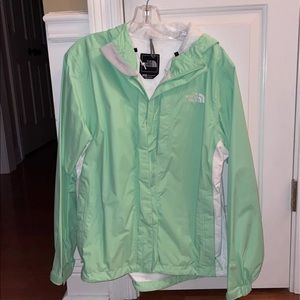 Women’s north face rain jacket
